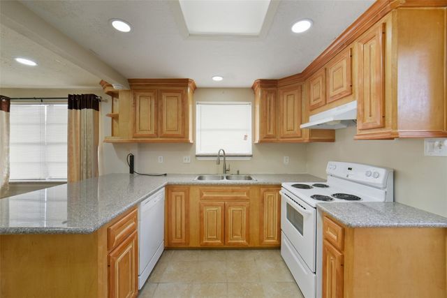 22106 Woodrose Drive, Katy, TX 77450