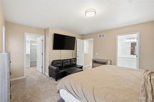 8117 Vermont Avenue, Warren, MI 48093