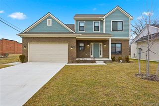 8117 Vermont Avenue, Warren, MI 48093