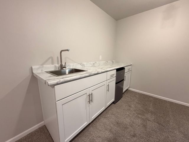 10258 Burgundy Drive, Horace, ND 58047
