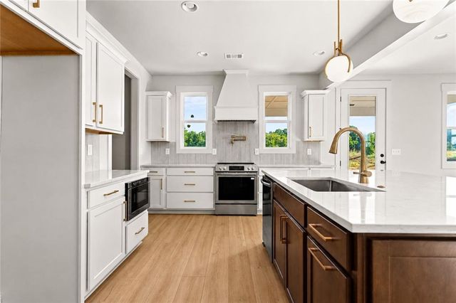 1111 Madison Hills Drive, Madison, GA 30650
