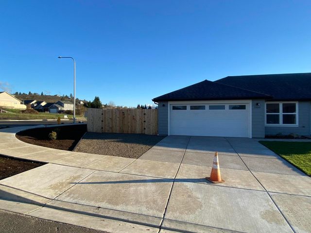 3360 Bryson Way, Medford, OR 97504