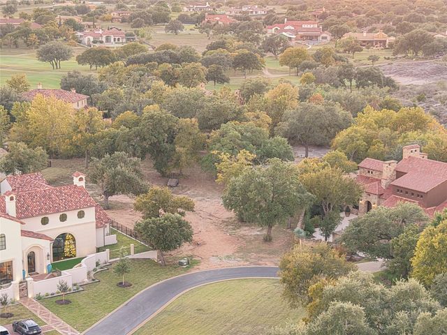 165 Plaza Escondido, Horseshoe Bay, TX 78657