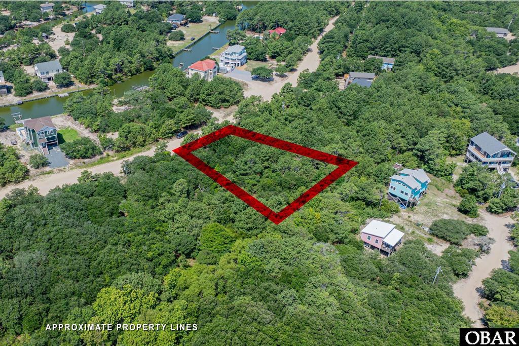 Image 9 of property listing at 2247 Ocean Pearl Road Lot 12, Corolla, NC 27927