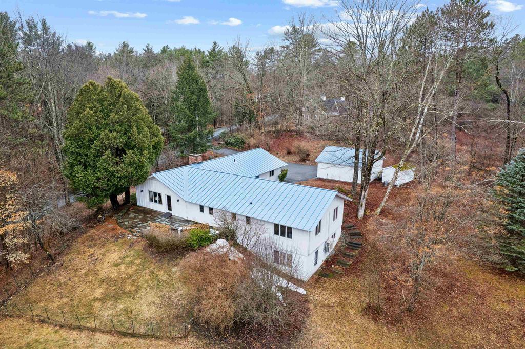 227 Garey Road, Thetford, VT 05043