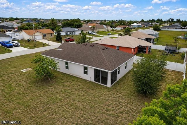 2220 NE 5th AVE, Cape Coral, FL 33909