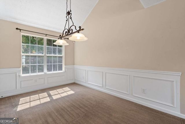 7410 Petunia Drive, Riverdale, GA 30296