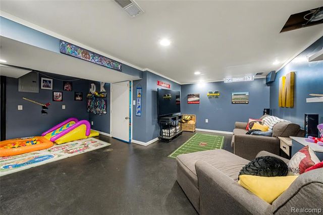 43355 Ryer Court, Sterling Heights, MI 48313