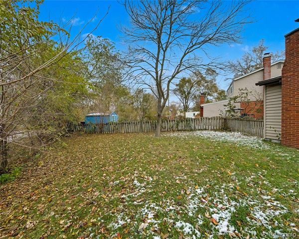 43355 Ryer Court, Sterling Heights, MI 48313