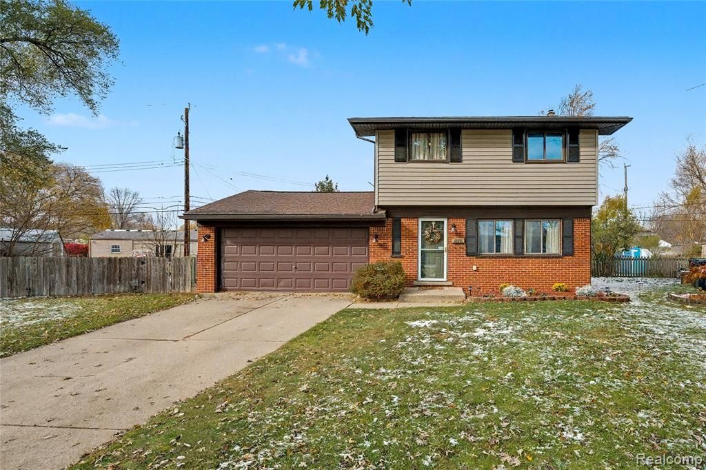 43355 Ryer Court, Sterling Heights, MI 48313