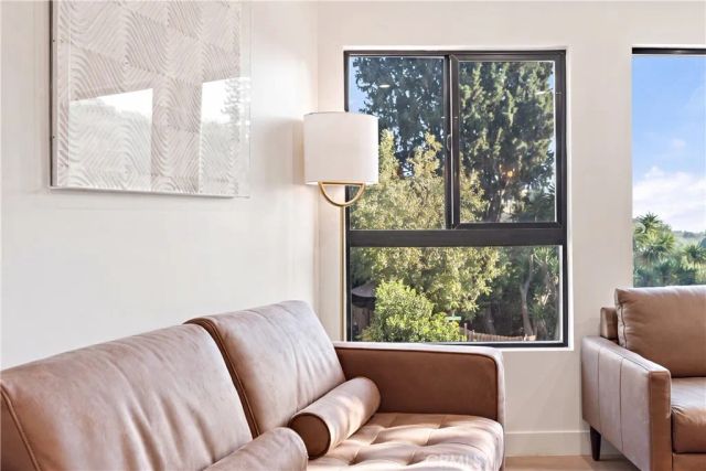 3713 Roberta, Los Angeles, CA 90031