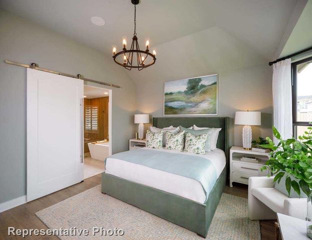 813 Stone Grove Road, Lavon, TX 75166