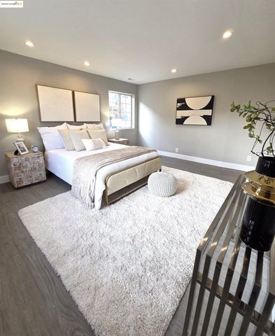 14851 Boulevard Ct, Castro Valley, CA 94578