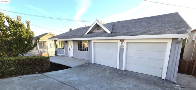 14851 Boulevard Ct, Castro Valley, CA 94578