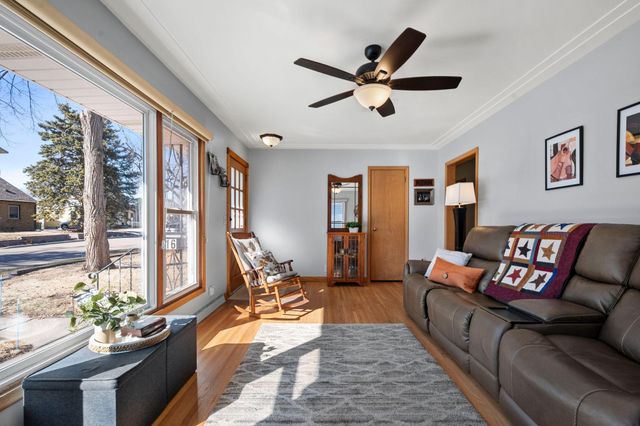 616 2nd Avenue NE, Osseo, MN 55369