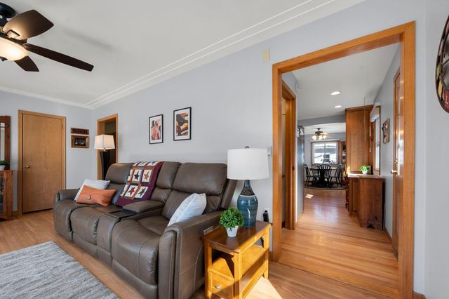 616 2nd Avenue NE, Osseo, MN 55369