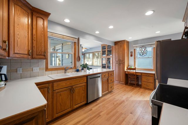 616 2nd Avenue NE, Osseo, MN 55369