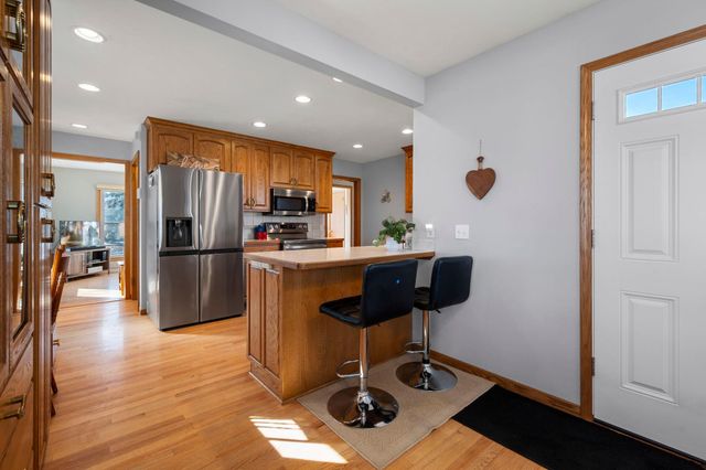 616 2nd Avenue NE, Osseo, MN 55369