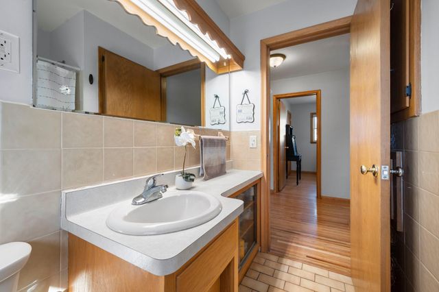 616 2nd Avenue NE, Osseo, MN 55369