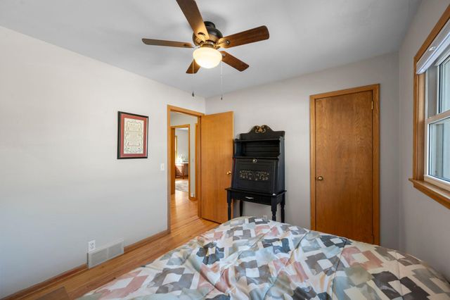 616 2nd Avenue NE, Osseo, MN 55369