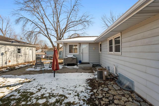 616 2nd Avenue NE, Osseo, MN 55369