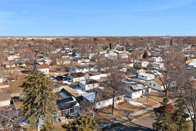 616 2nd Avenue NE, Osseo, MN 55369