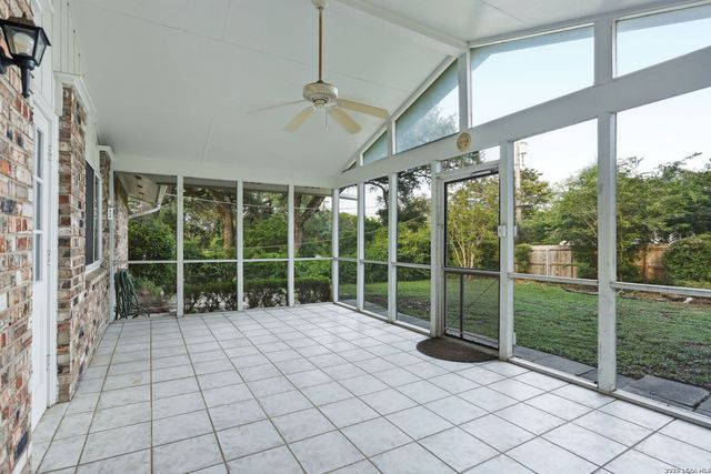 6902 Forest Grove, San Antonio, TX 78240