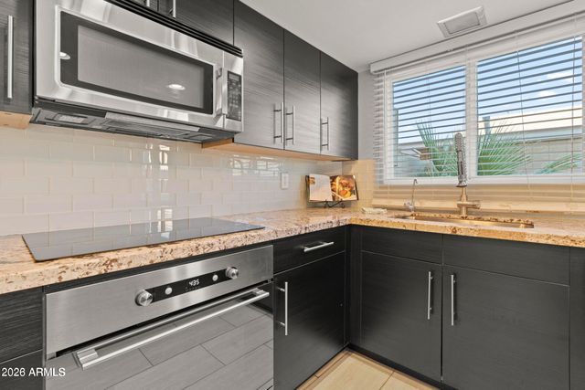 6909 E OSBORN Road A, Scottsdale, AZ 85251