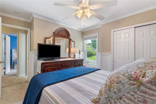 304 Rose Creek Way, Woodstock, GA 30189