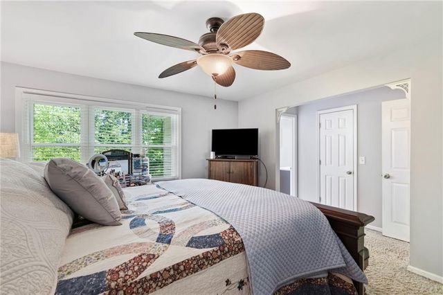 304 Rose Creek Way, Woodstock, GA 30189