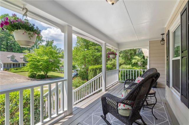 304 Rose Creek Way, Woodstock, GA 30189