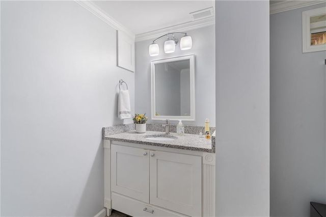 304 Rose Creek Way, Woodstock, GA 30189