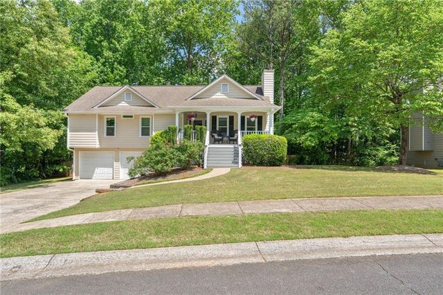 304 Rose Creek Way, Woodstock, GA 30189