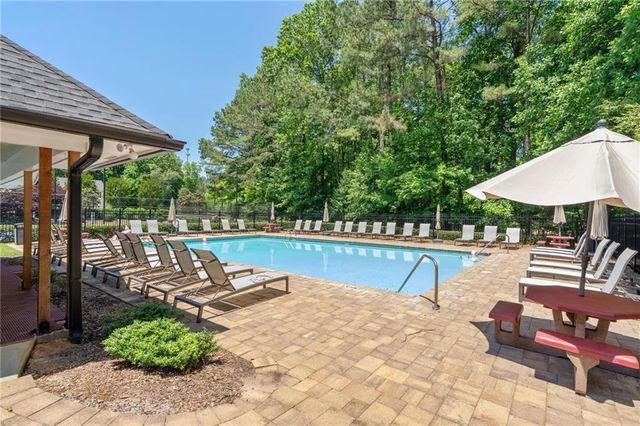 304 Rose Creek Way, Woodstock, GA 30189