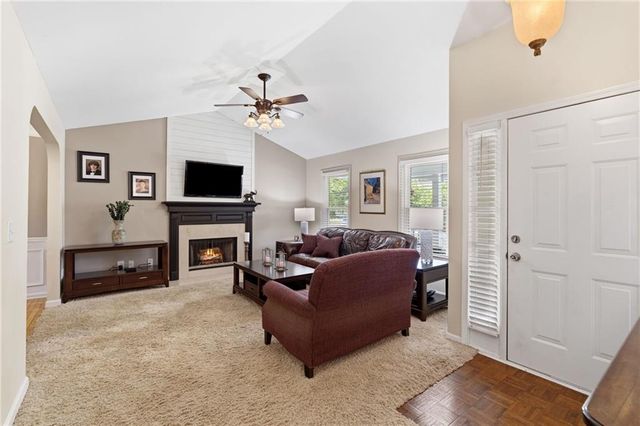 304 Rose Creek Way, Woodstock, GA 30189