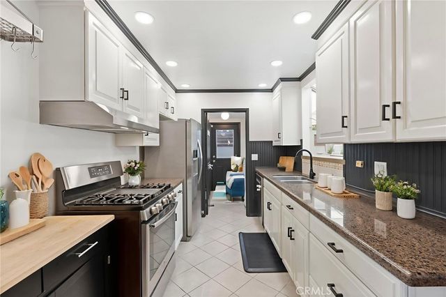 6417 Graves, Van Nuys, CA 91406