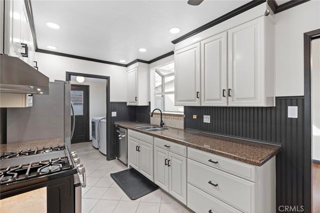 6417 Graves, Van Nuys, CA 91406