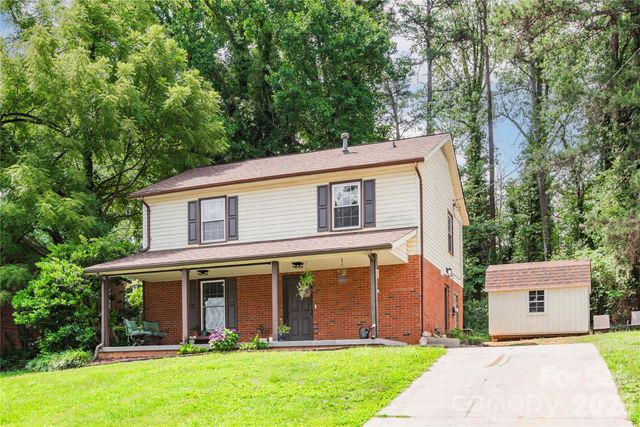 407 Westham Ridge Road, Charlotte, NC 28217