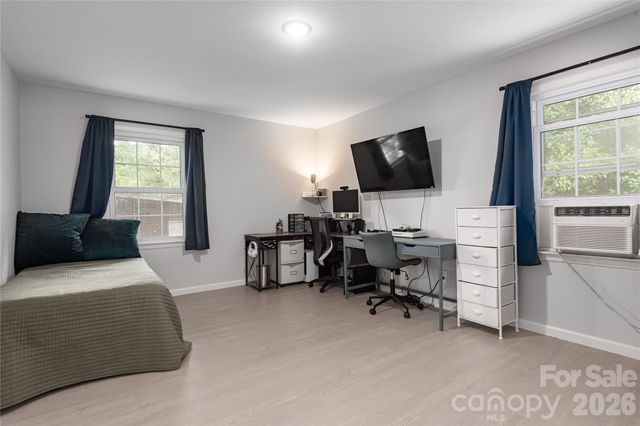 407 Westham Ridge Road, Charlotte, NC 28217