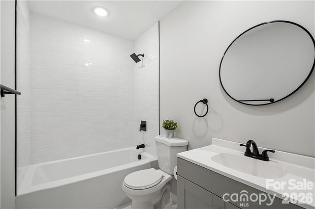 407 Westham Ridge Road, Charlotte, NC 28217