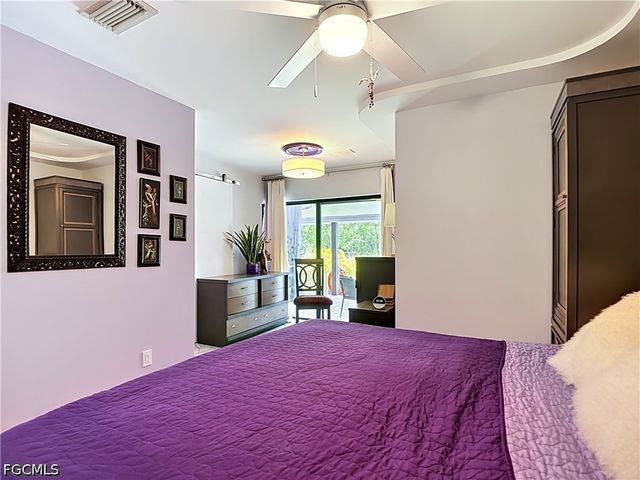 6284 Scott LN, Fort Myers, FL 33966