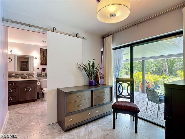 6284 Scott LN, Fort Myers, FL 33966