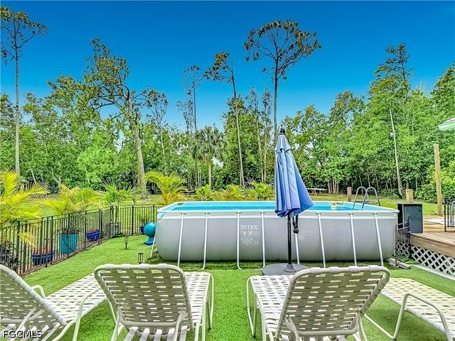 6284 Scott LN, Fort Myers, FL 33966