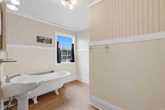 1251 Canyon Ranch Drive, Canyon Lake, TX 78133