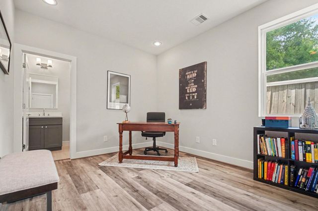 1608 Harrington Street, Houston, TX 77009
