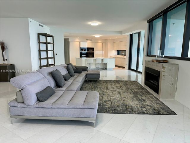 18555 Collins Ave 1705, Sunny Isles Beach, FL 33160