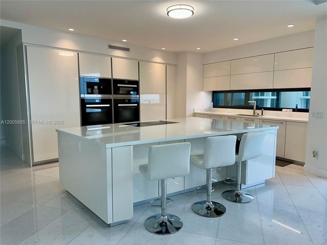 18555 Collins Ave 1705, Sunny Isles Beach, FL 33160