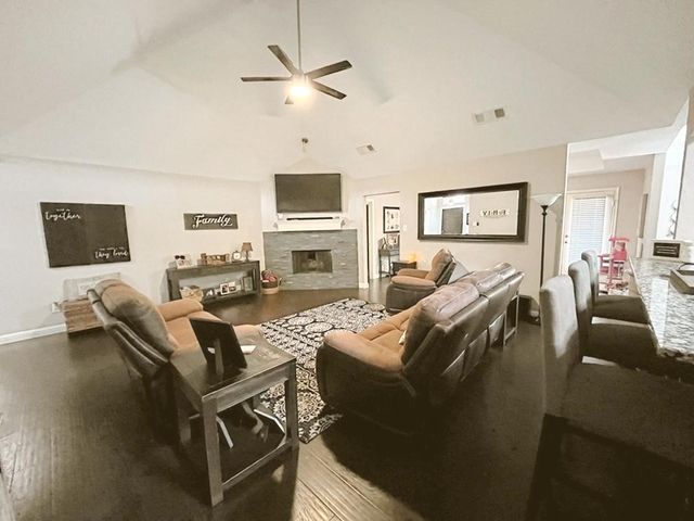 2309 Lesley Lane, Mesquite, TX 75181