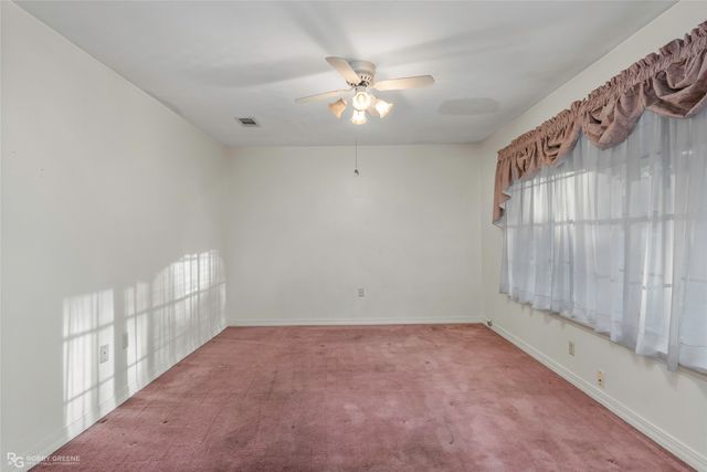 6718 N Park Court, Shreveport, LA 71107