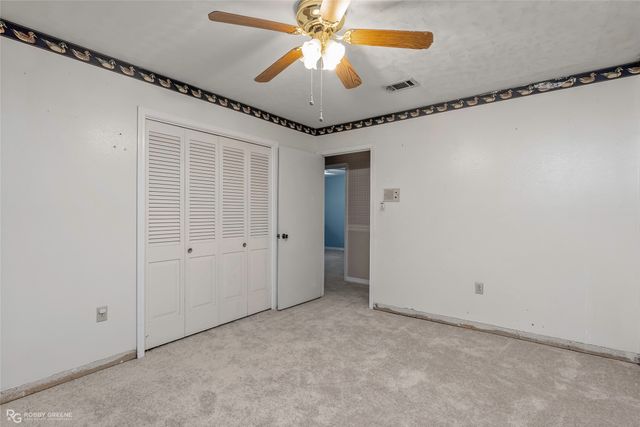 6718 N Park Court, Shreveport, LA 71107